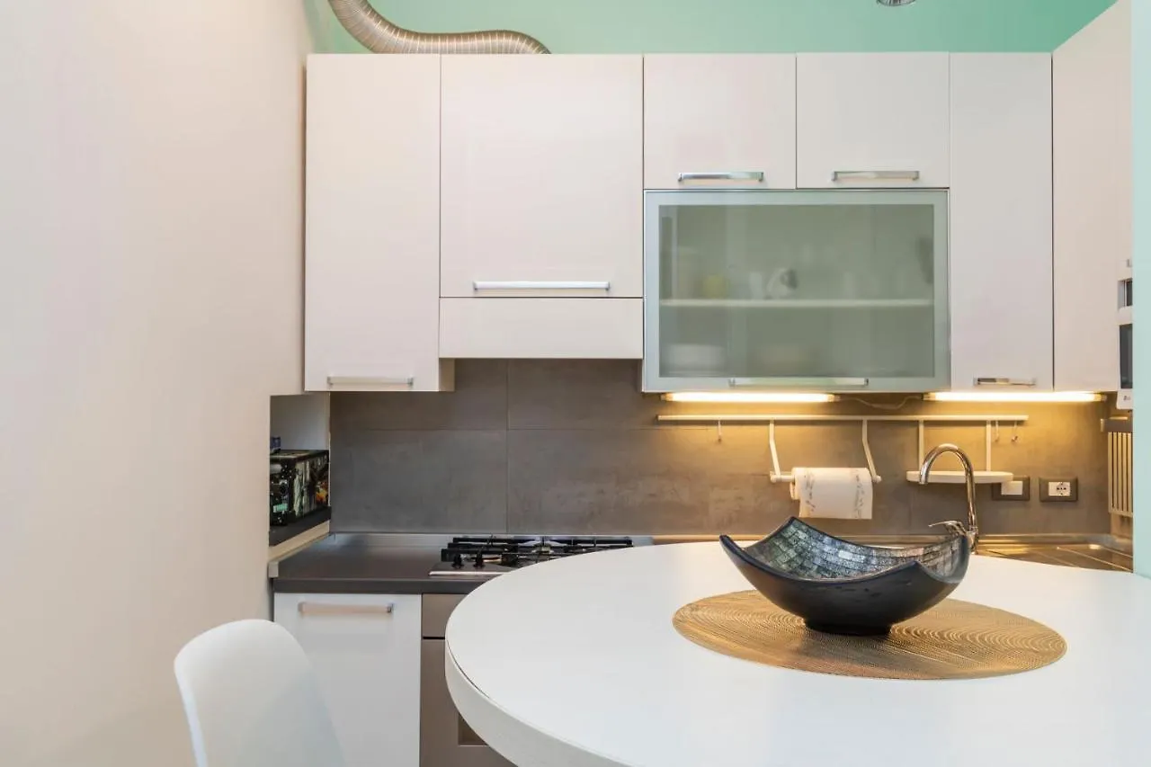 Suite Isola Bosco Verticale - 6 Guest Milan